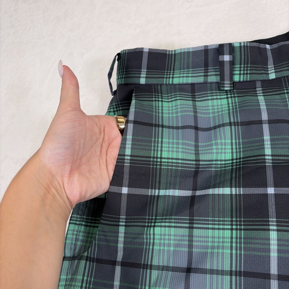2 pair Nike Golf Mens Shorts Tour Performance Dri Fit 40 Plaid FS Bnfts Charity - Picture 16 of 16